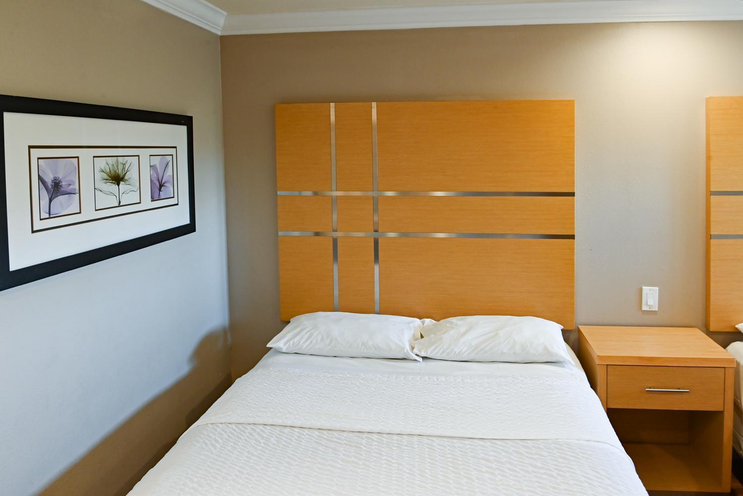 Days Inn By Wyndham San Francisco S/Oyster Point Airport South San Francisco Eksteriør billede